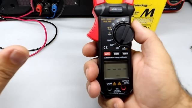 Um Alicate Amperímetro completo! смотреть онлайн