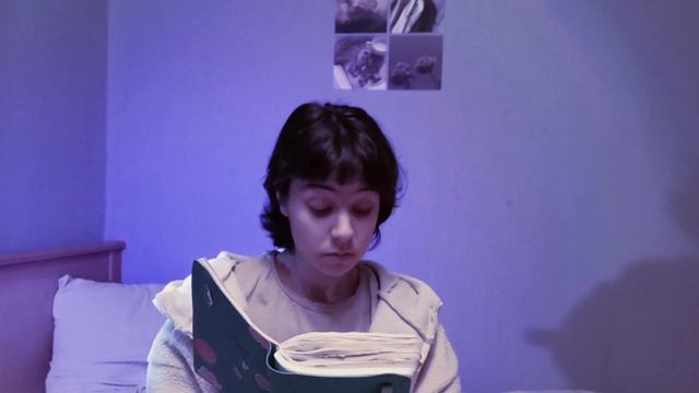 читаю мой старый личный дневник (кринж) смотреть онлайн