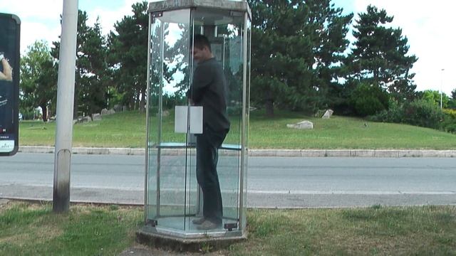 Душевая кабина с автоматическими дверями ))) Франция глазами российских туристов смотреть онлайн