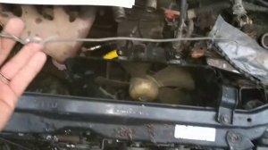 Как открыть капот Тойота спринтер Марино