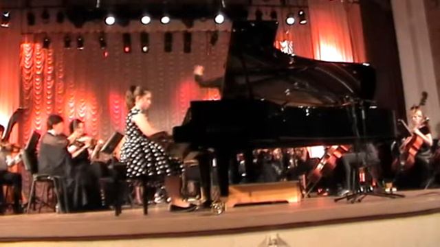 К.Сен-Санс, концерт №2, 3 ч.; исп.Елизавета Логуа/Elizaveta Logua, 12 лет. кл.пед.И.С.Багдасарян