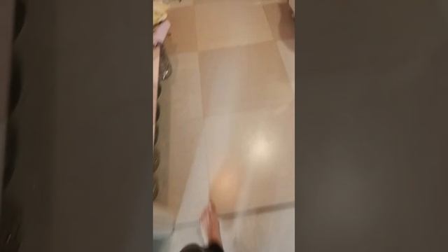 у сына понос он дрищет и дрищет не может доесть