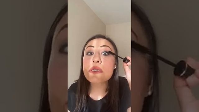 The ONE | Tremendous Fierce Maskara смотреть онлайн