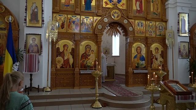 Утреня и Божественная литургия. 17.07.2022 смотреть онлайн