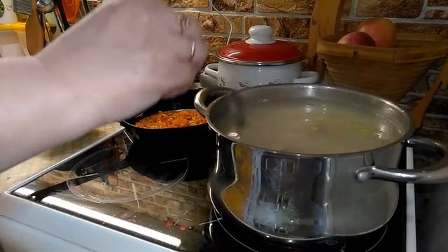 Суп с копченостями и сыром смотреть онлайн