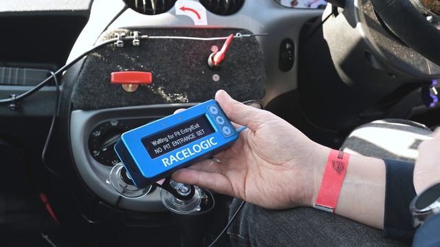 How to Set Pit Entry and Exit Points on a VBOX Pit Lane Timer смотреть онлайн