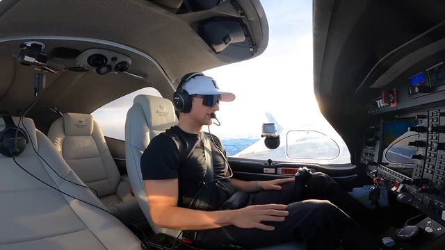 Lake Tahoe Flight Vlog / DA-42VI GO AROUND!