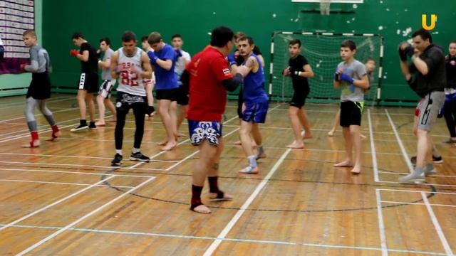 Мастер-класс по тайскому боксу в "Диане" смотреть онлайн