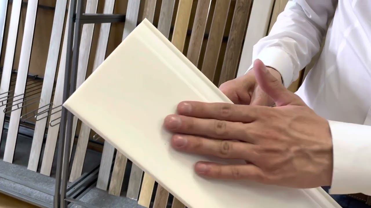 Плинтус Hi Wood B150 смотреть онлайн