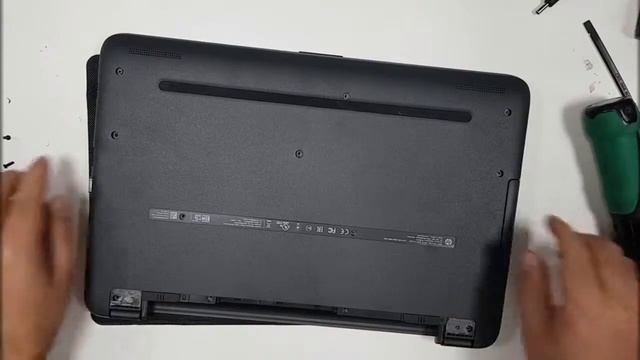 HP 255 G4 disassembly: How to open and change memory, hard disk and thermal paste смотреть онлайн