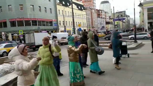 ⚡💦 ХАРИНАМА 3/7 на ст. м. Менделеевская 04.03.2022 💦⚡ смотреть онлайн