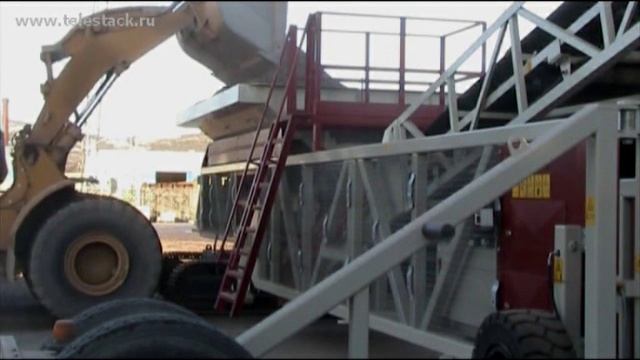 Telestack CF 520 - Погрузка судна, баржи (Pogruzka sudna, barzhi) смотреть онлайн