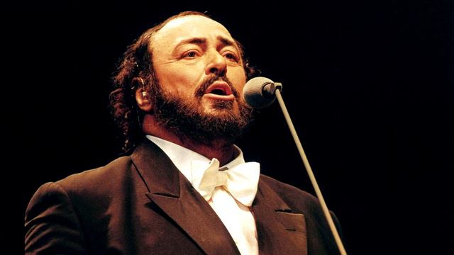 E Lucevan Le Stelle. Luciano Pavarotti