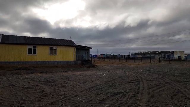 Варандей-Градильня - бассейн для детворы(Валерий Шемякин) смотреть онлайн