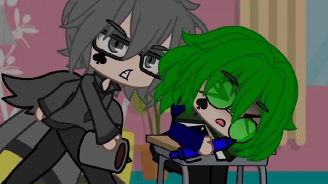 я ручкой писала в тетради рассказ