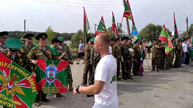 На зеленые погоны упадут твои ладони смотреть онлайн