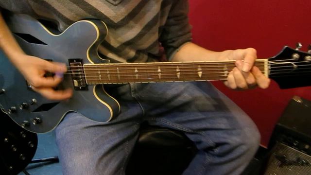 Prueba de Guitarra L&F DG 335 Custom смотреть онлайн