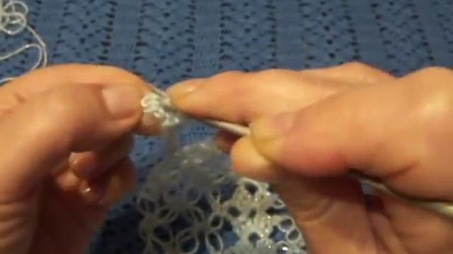 Обвязка Шали "Цветы и Петли Соломона" крючком. Часть 2. Crochet shawl смотреть онлайн