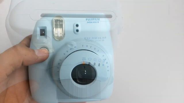 Fujifilm Instax Mini 8 Physique and Imaging Performance смотреть онлайн