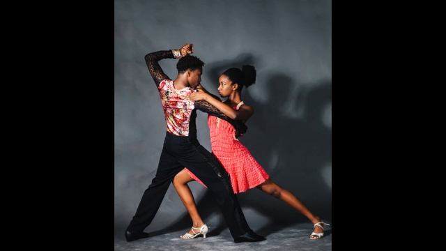 06. Lara & Reyes - Cotton Candy смотреть онлайн