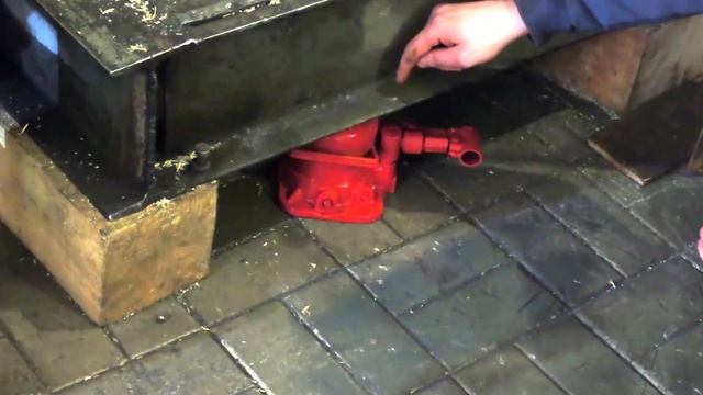Низкий домкрат с горизонтальной ручкой как им работать смотреть онлайн