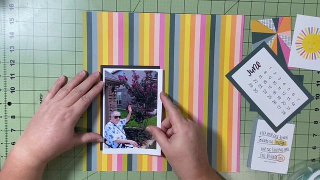 Simple Stories Saturday/Courageously Crafting - Scrapbooking Through the Hard Stuff - Hello Sunshin смотреть онлайн
