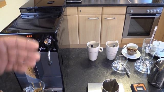 Melitta Avanza F270 Kaffeevollautomat Mit Milchsystem - Test