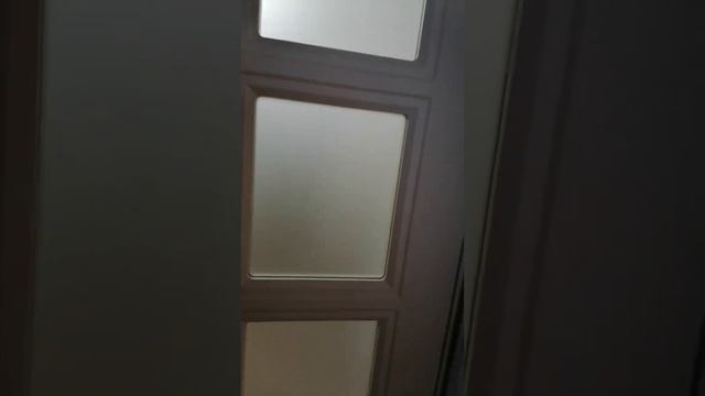 Видео с монтажа 2х и 4х створчатые двери с фрамугами от фабрики Ostium смотреть онлайн