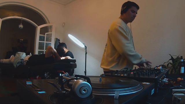 GERONIMO | Melodic & Progressive House | Vinyl DJ Set (DVS) | TST002 смотреть онлайн