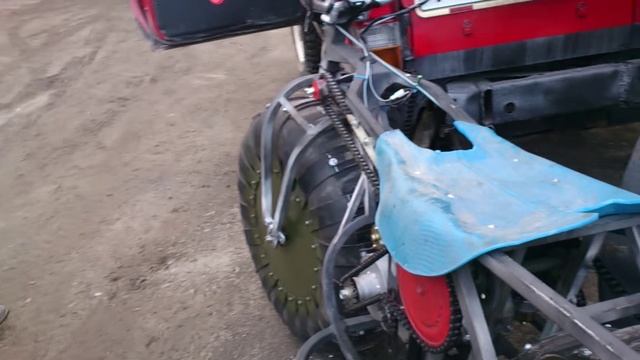 Два колеса - первый выезд.