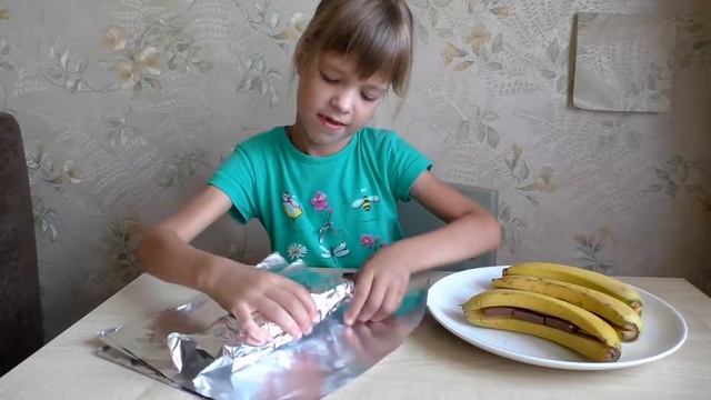 Бананово-шоколадный десерт. Простые рецепты детского меню. Готовим с детьми. смотреть онлайн