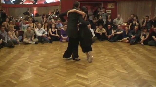 Eugenia Eberhardt & Sebastian Posadas, Tango milonga show (4/5), 10.12.2011 смотреть онлайн