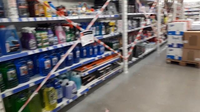 СМЕНИЛА ШКУРУ НА ХОДУ-ОЧЕНЬ УДОБНО.... смотреть онлайн