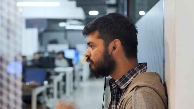 The Best USB-C Earphones in India! смотреть онлайн
