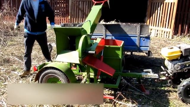 Заготовляю щепу з клена для власних потреб смотреть онлайн