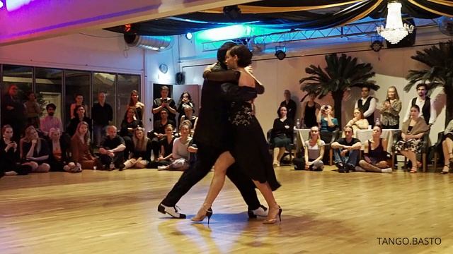 Juana Sepulveda & Mariano Chicho Frumboli - 4-6 - Milonga Grammofon - 2022.02.12 смотреть онлайн