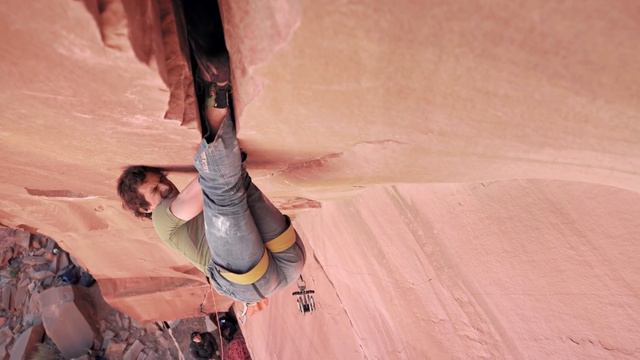BD Athlete Adam Ondra: The American Road Trip—Battling Belly Full of Bad Berries (5.13b) смотреть онлайн