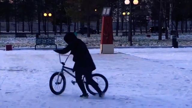 Зимние покатушки под топовый трек | Комсомольск-на-Амуре смотреть онлайн