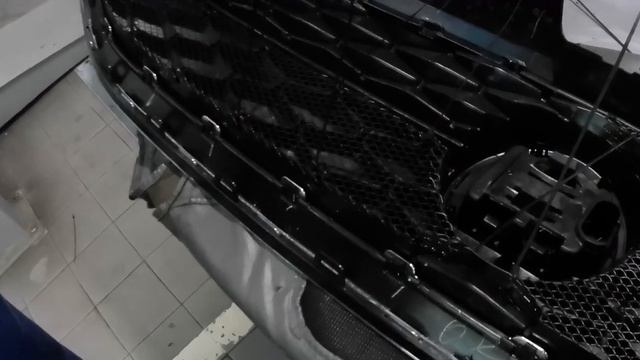 Установка сетки в бампер на новом vw TAOS, без снятия самого бампера. БудниАвтосервис. смотреть онлайн