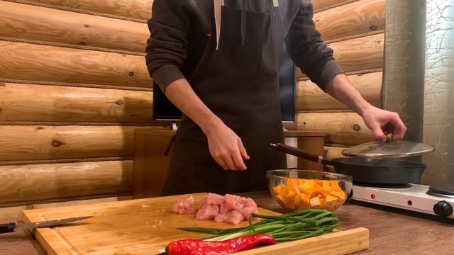 Куриное рагу. Жаркое из курицы. Вкусное рагу смотреть онлайн