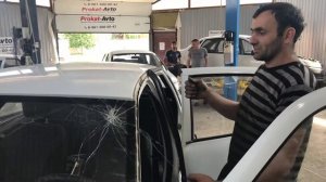 Замена лобового стекла на Гранте