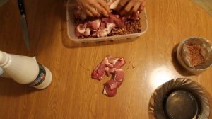 ШАШЛЫК ИЗ СВИНОЙ ЛОПАТКИ С ШАМПИНЬОНАМИ