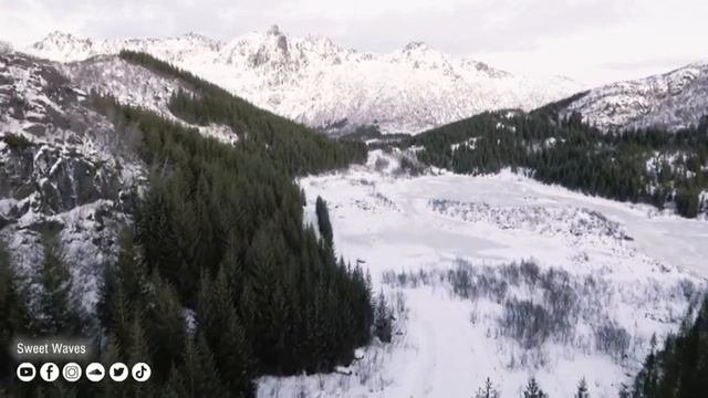 ❄❄❄ Wonderful Winter Scenes And Soothing Music For Relaxation ???