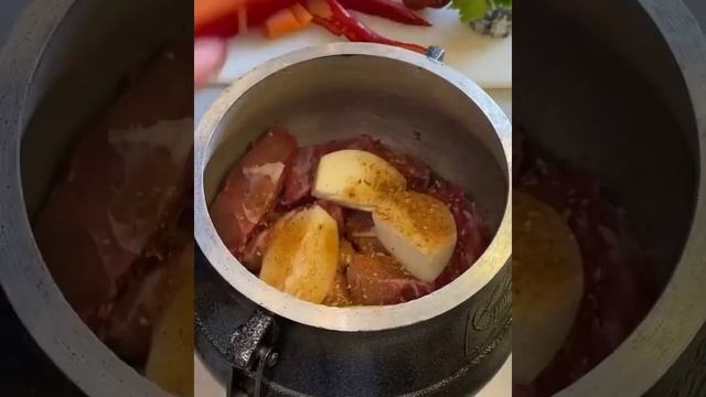 Мясо в Афганском казане с овощами и тонким лавашом ? смотреть онлайн