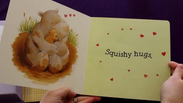 Cuddle Bear Board Book and Snuggler смотреть онлайн
