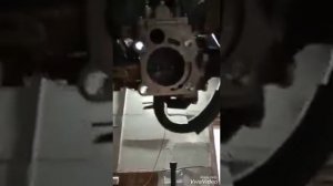 Тойота дуэт 1л, высокие обороты на холостом.