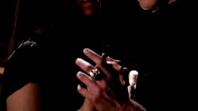 Damon & Elena | Он улетел куда-то в небо смотреть онлайн