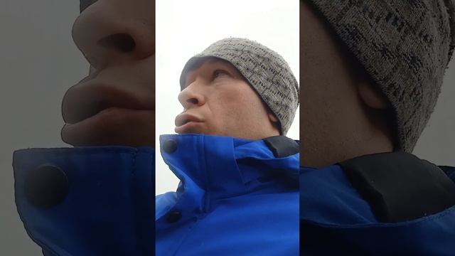 Как растаяла горка, и что осталось от краски. Горка зимняя сибирское чудо #сибирскоечудо смотреть онлайн