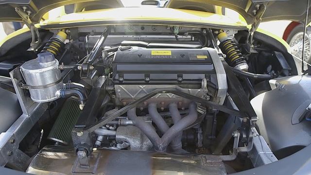 This Renault Spider Is The Definition Of Rare смотреть онлайн
