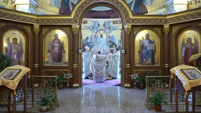 Прямая трансляция: Божественная литургия. Воскресенье.  13 августа 2023.